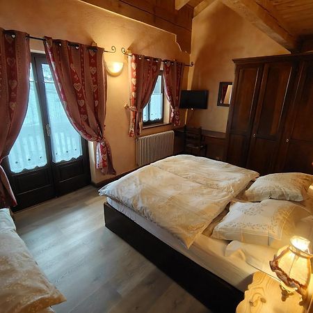 Residence Ruetoreif Gressoney-Saint-Jean Esterno foto