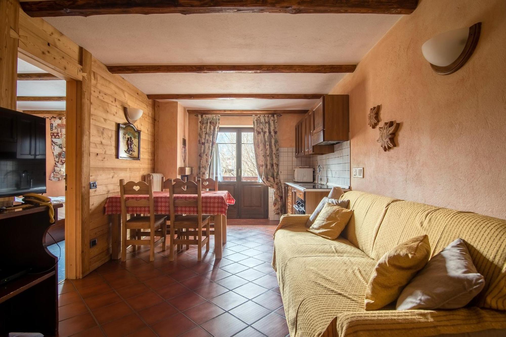 Residence Ruetoreif Gressoney-Saint-Jean Esterno foto