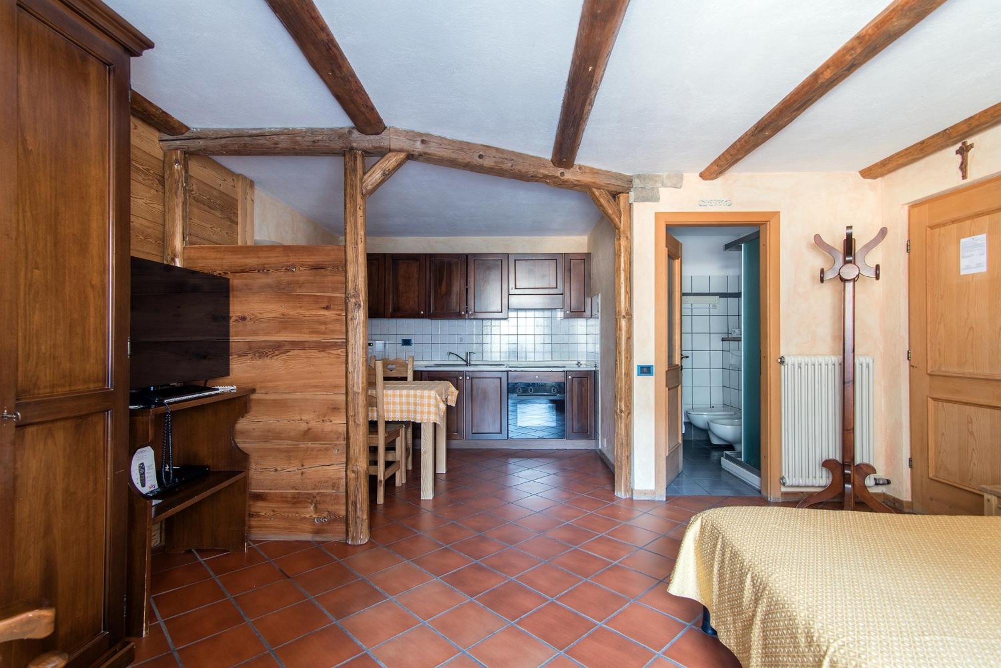 Residence Ruetoreif Gressoney-Saint-Jean Esterno foto