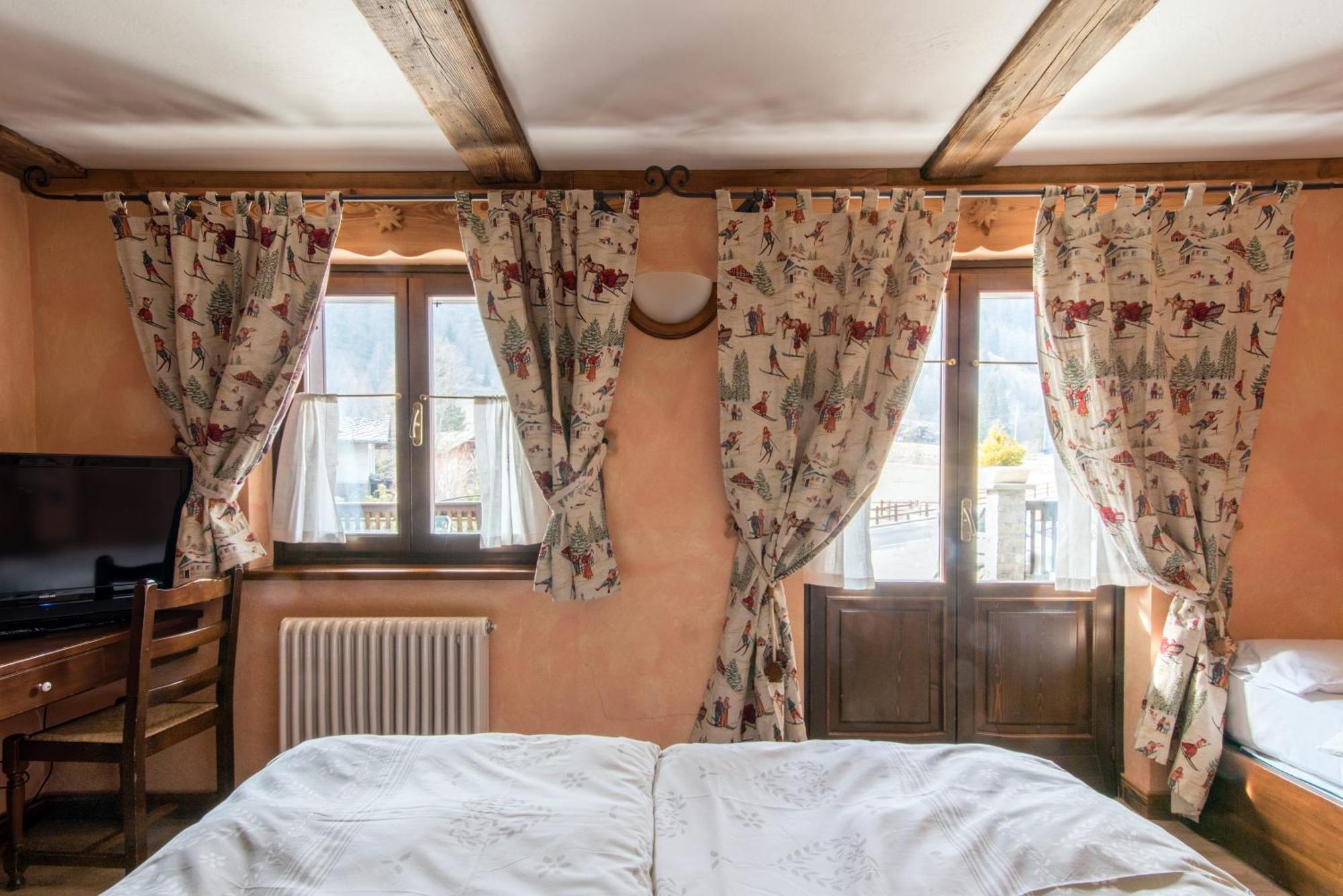 Residence Ruetoreif Gressoney-Saint-Jean Esterno foto