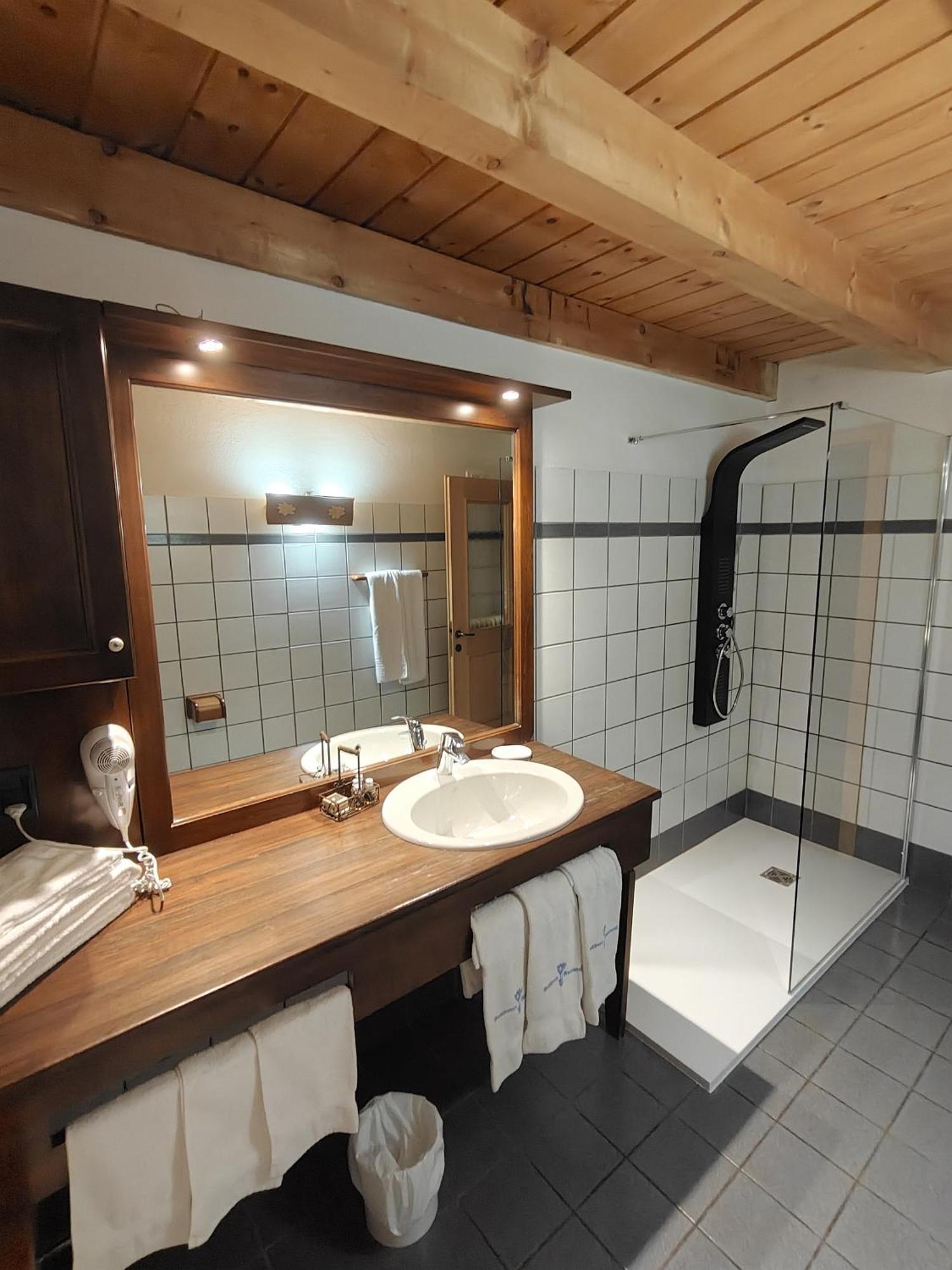 Residence Ruetoreif Gressoney-Saint-Jean Esterno foto