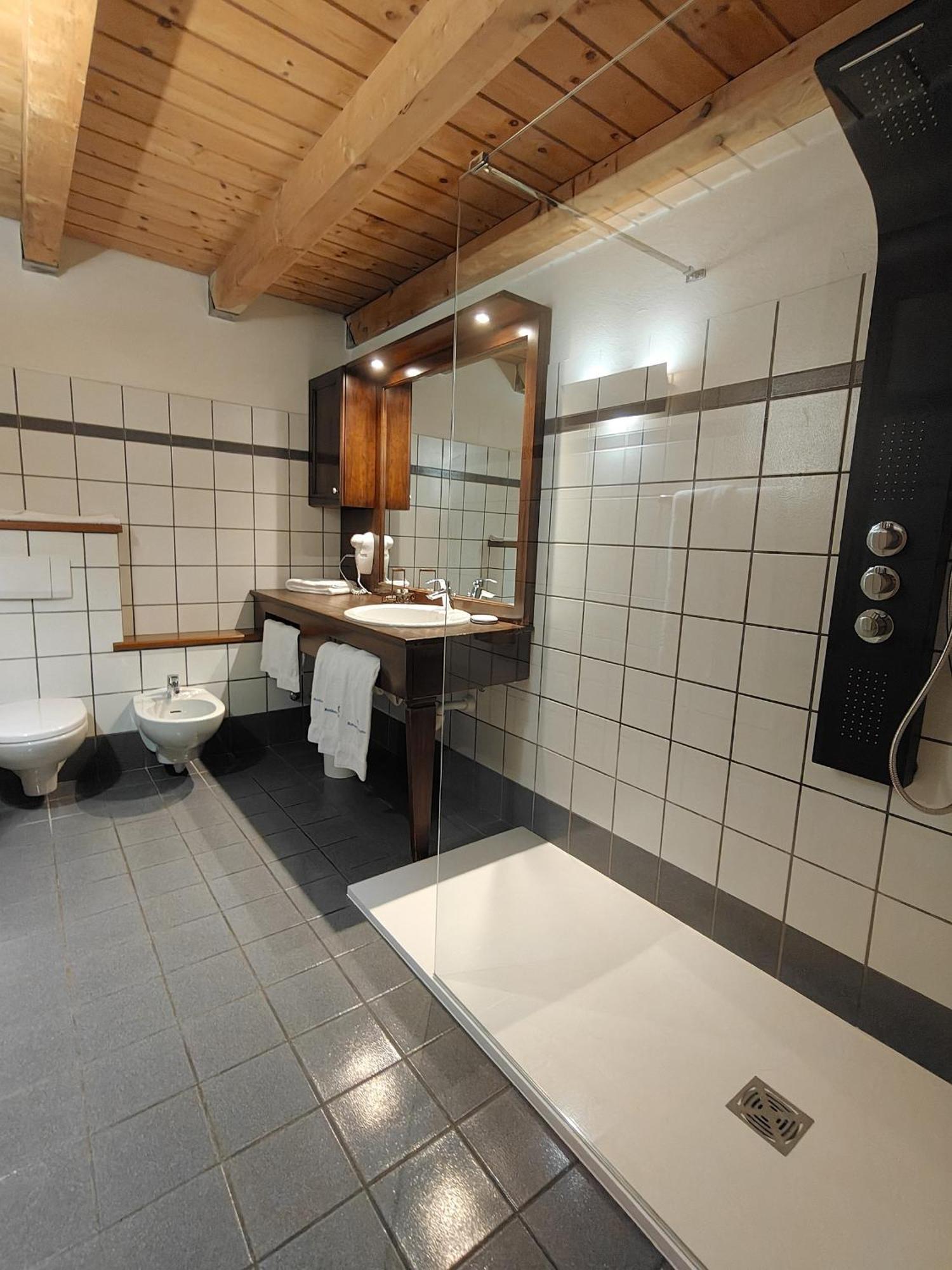 Residence Ruetoreif Gressoney-Saint-Jean Esterno foto