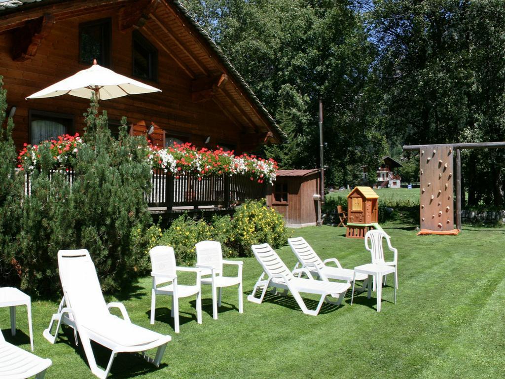 Residence Ruetoreif Gressoney-Saint-Jean Esterno foto