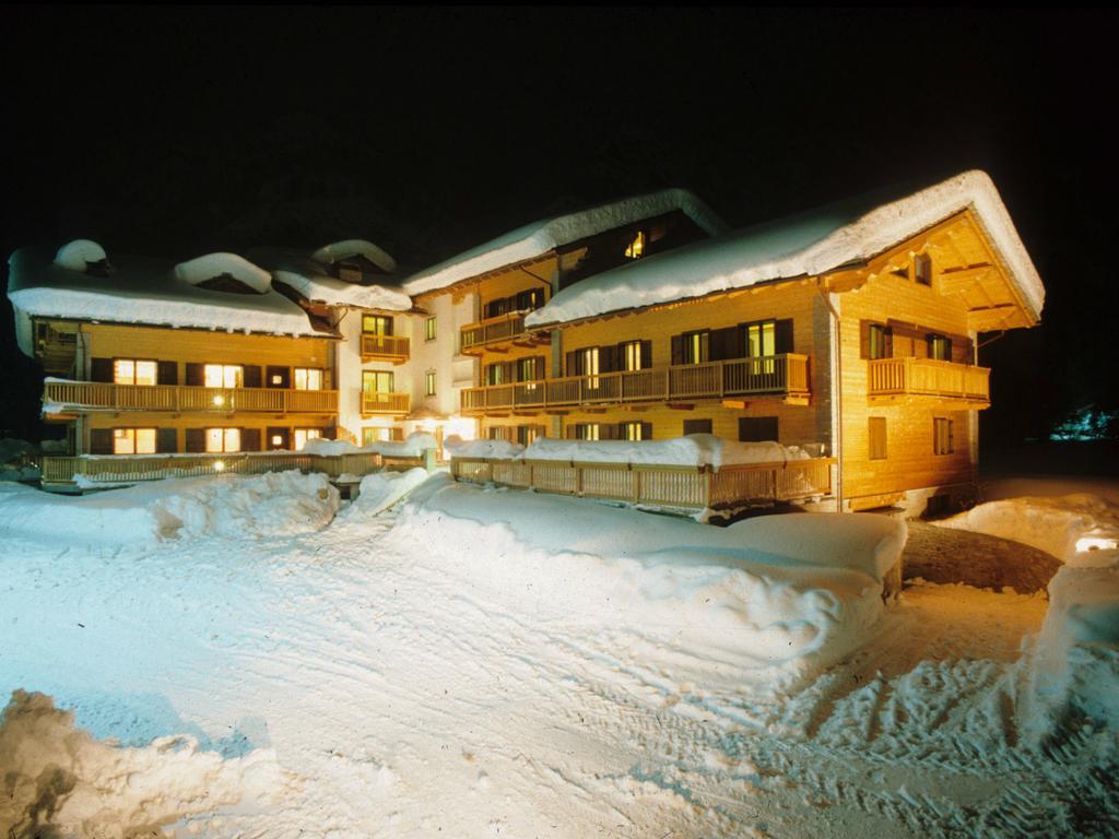 Residence Ruetoreif Gressoney-Saint-Jean Esterno foto