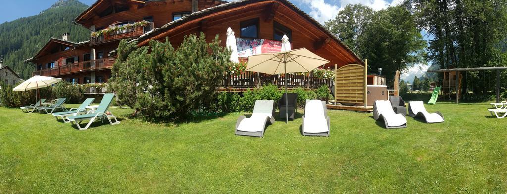 Residence Ruetoreif Gressoney-Saint-Jean Esterno foto